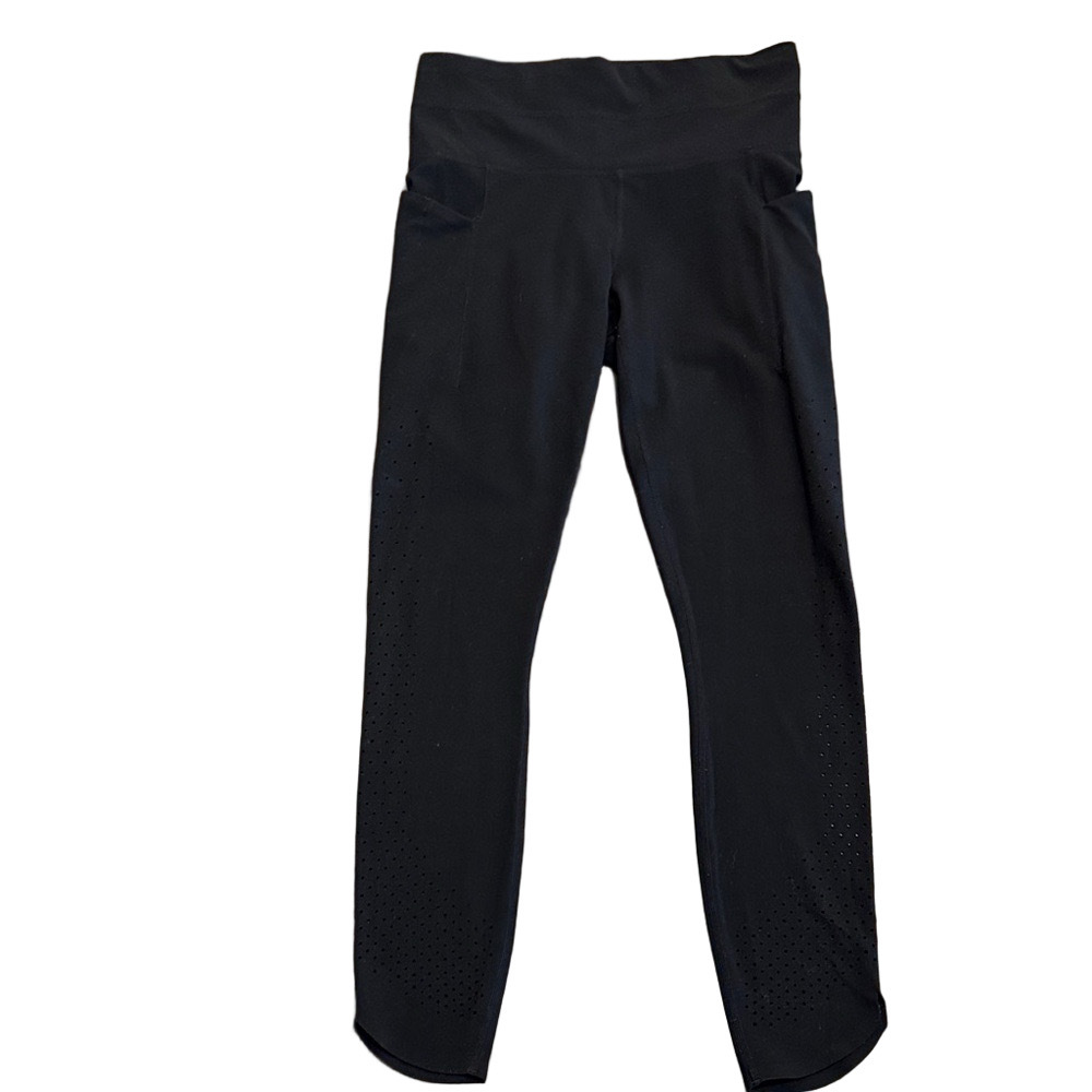 Athleta Black Crop Leggings with Pockets